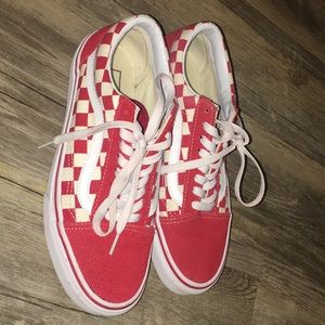 Red checkered Vans (Men’s 7, Woman’s 8.5)